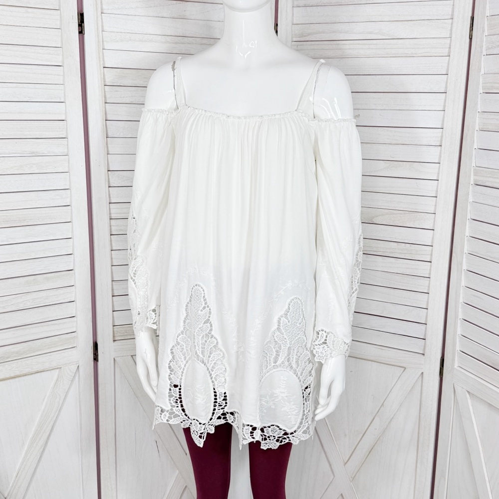 Rue21 Y2K Embroidered Crochet Doily Hem Off Shoulder Cottagecore Tunic Top White